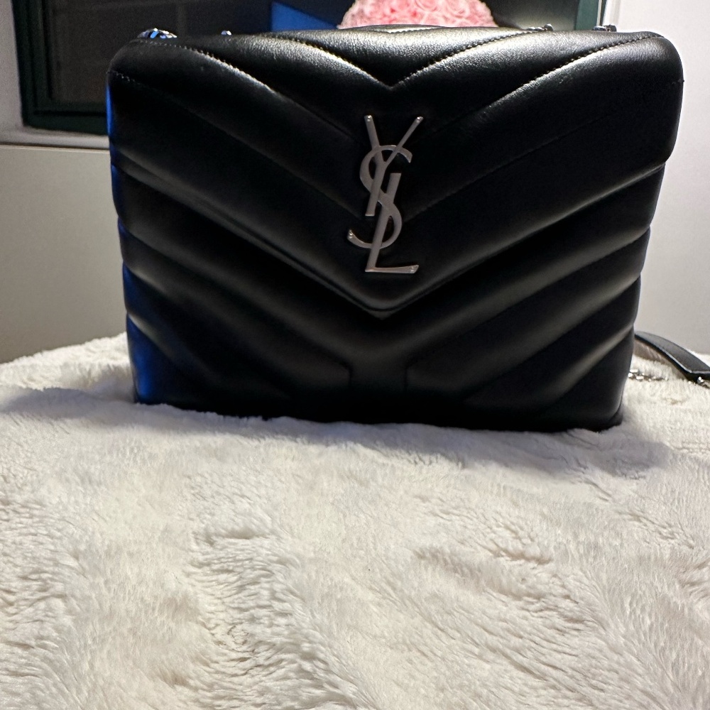 Saint Laurent LouLou Small Shoulder Bag